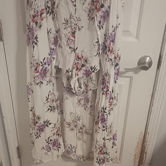 Torrid Floral Walkthrough Romper Size 20 - Picture 10 of 14